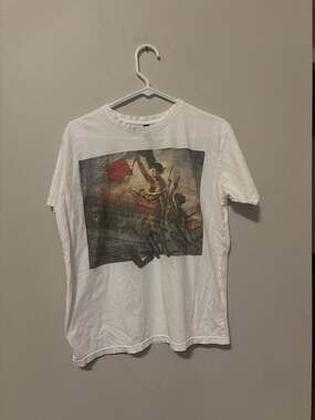 Louvre Museum Delacroix Liberty Leading the People T-Shirt